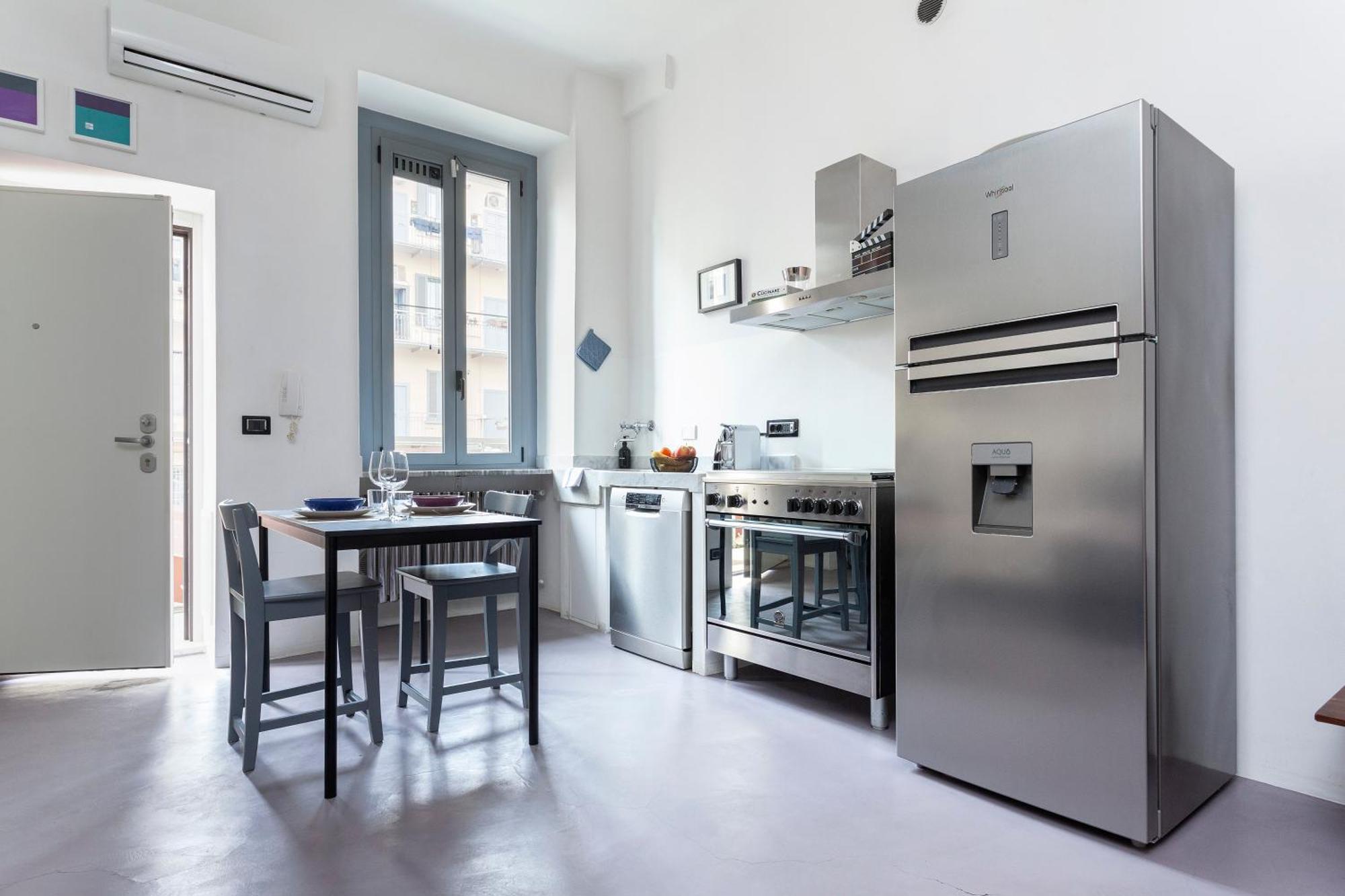 Апартаменты Stylish Industrial Flat Милан Экстерьер фото
